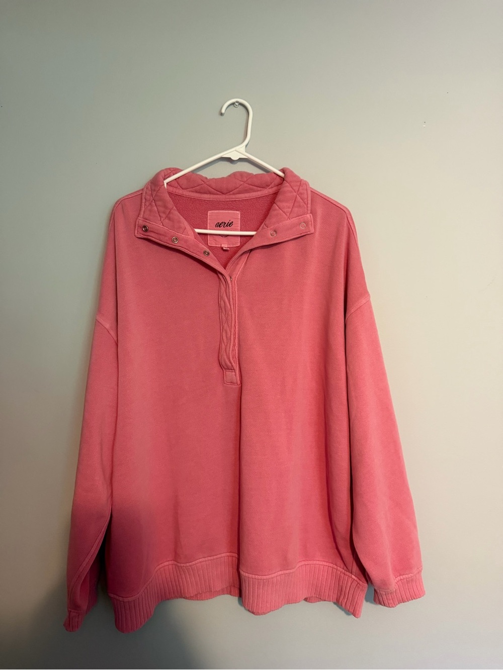 Aerie button up pink sweatshirt